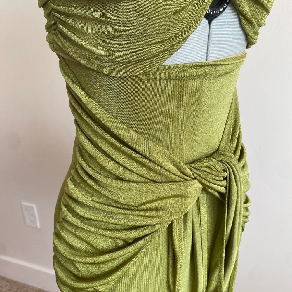 White Fox Boutique Olive Green Dress - Picture 3 of 8